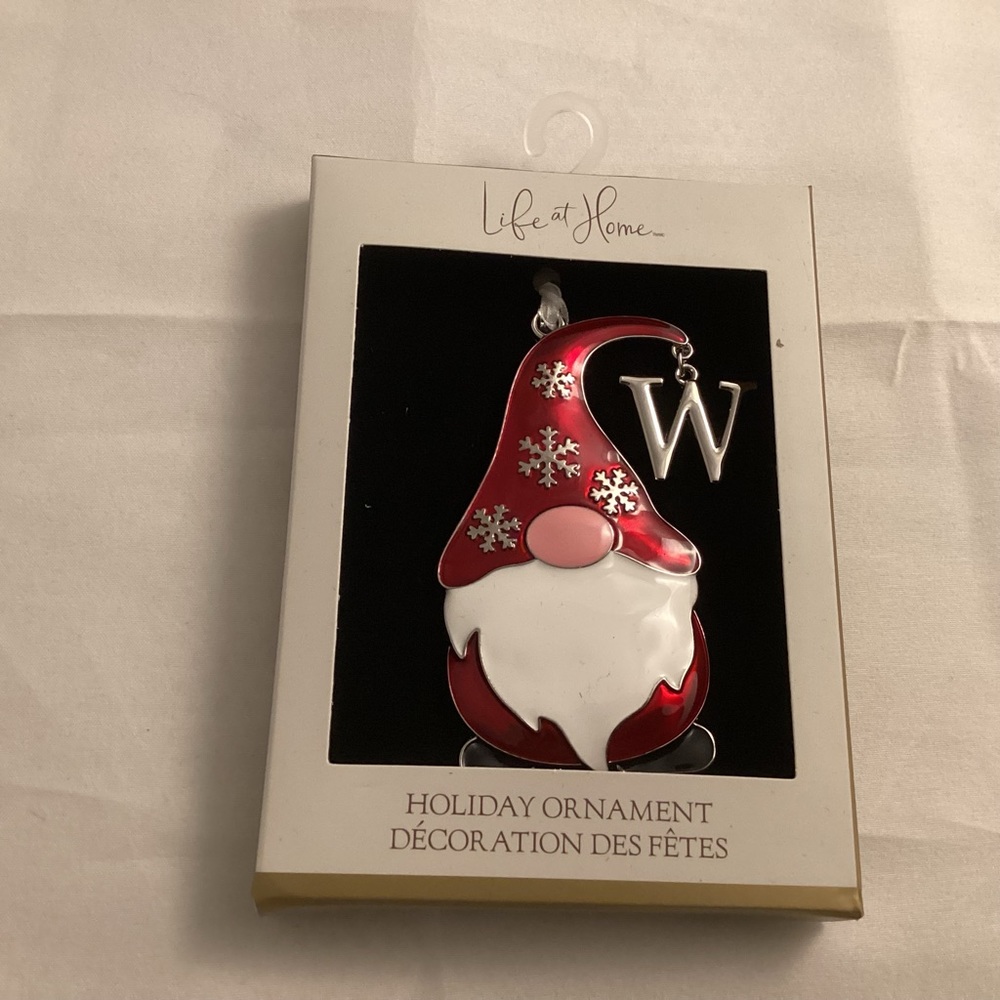 New with tag Christmas Dwarf with « W » Holiday ornament
